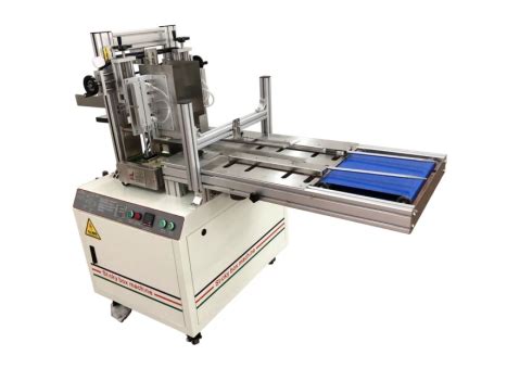 Hot Melt Glue Box Sealing Machine For Carton Sealer Buy Product On YQ