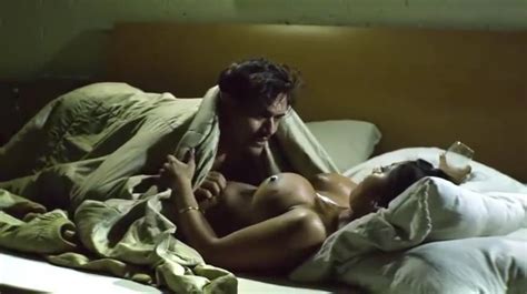 Unknown Latina Nua Em El Taxista Caliente