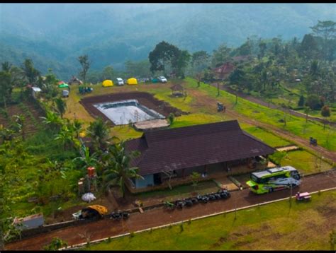 Semaraknya Perayaan Kemerdekaan Di Kawasan Wisata Bukit Dewi Manggung