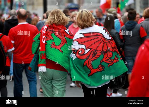 Two Flags Stadium Hi Res Stock Photography And Images Alamy