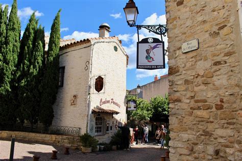 Le Castellet village médiéval du Var Judith Voyage