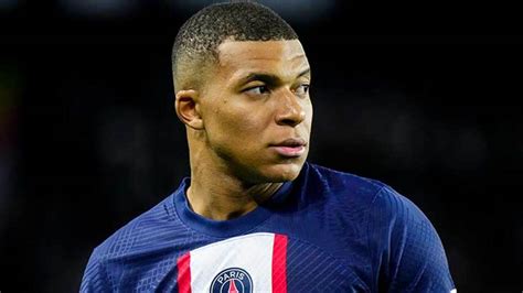 Salaires primes l incroyable contrat à 636 M de Mbappé au PSG