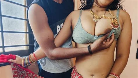 Indian Saree Aunty Footjob And Sensual Handjob Big Clit Porn Feat