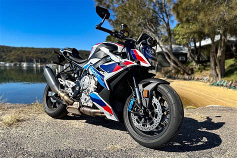 2023 BMW M 1000 R (bike review)