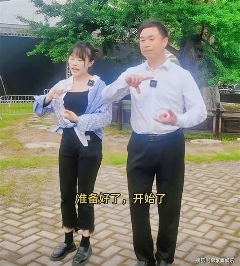 “挖呀挖”黄老师出新歌，相貌与身材再一次成为讨论的焦点模样视频那一种