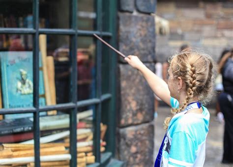 11 Secret Spots in Universal’s Diagon Alley to Find Harry Potter Spells ...