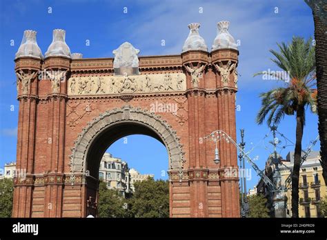 Barcelona Landmark Arc De Triomf Triumphal Arch On Passeig De Lluis