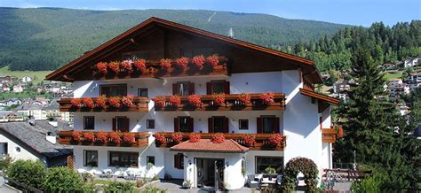 Bed & Breakfast - Garni in Ortisei Val Gardena