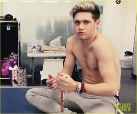 Watch One Direction S Niall Horan Dance In His Underwear Photo