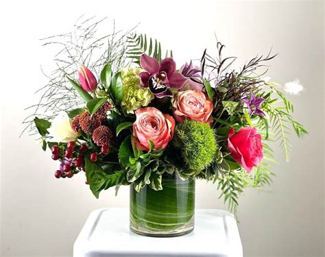 12 Best Florists for Flower Delivery in Seattle (2025 Local Guide)