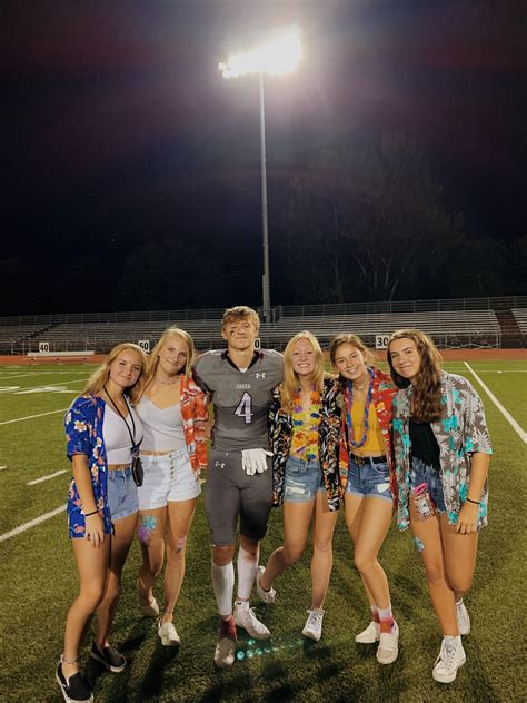 Football game outfit highschool – Artofit