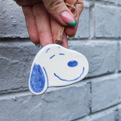 purple eyes closed snoopy – tatemakes