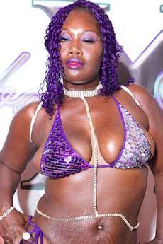 Watch Free Decollector Porn Videos On Tnaflix Free XXX Tube