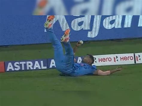 India Vs Sri Lanka Debutant Rahul Tripathi Takes Stunning Catch Near