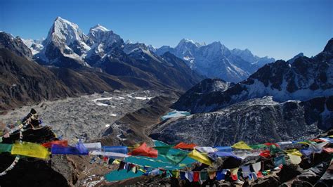 Gokyo Chola Pass Trek 21 Days Everest High Passes Trek Everest