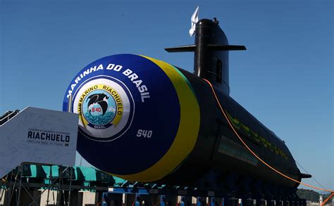 Submarinos Nucleares Drones Iraníes Y Laboratorios De Alta Seguridad