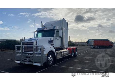 Buy Used Freightliner Coronado Flx Sleeper Cab Trucks In Listed On