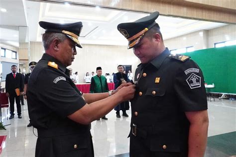 Kakanwil Kemenkumham Jateng Lantik 35 Pejabat Administrasi Lembaga