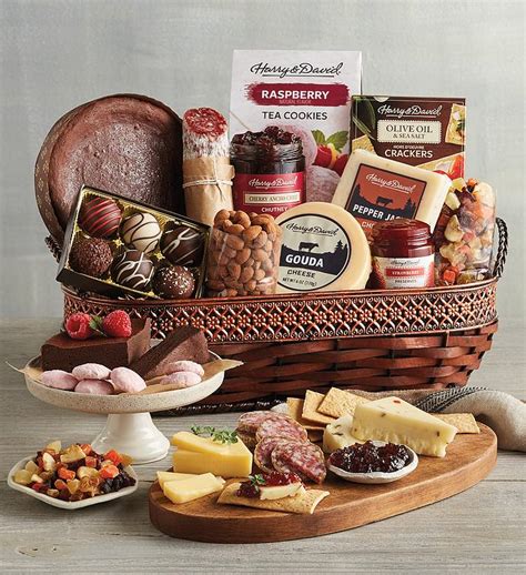 Deluxe Gourmet T Basket Harry And David