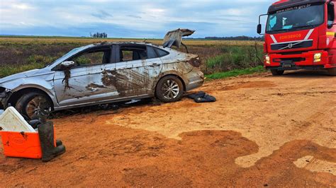 Homem Morre Ao Capotar Veiculo Em Arroio No Interior Do Munic Pio