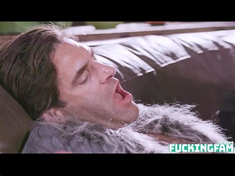 Madi Collins Too Hot For The Big Bad Wolf XVIDEOS