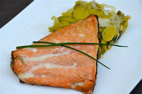 Saumon à lunilatérale à la plancha et fondue de poireaux La p tite