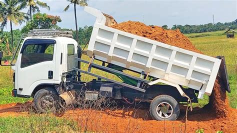 Mobil Dump Truk Tanah Jomplang Muatan Full Bak Youtube