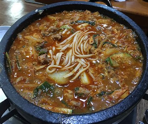 겨울철 별미 곱창전골 전국 맛집 Best 6