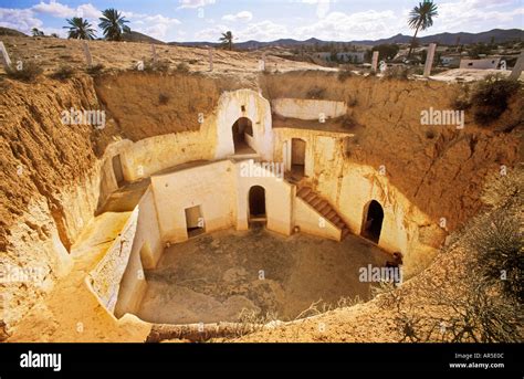 Matmata tunisia star wars hi-res stock photography and images - Alamy