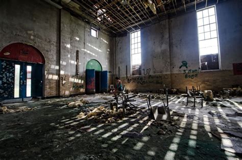 Abandoned Elementary School in La Marque, Texas