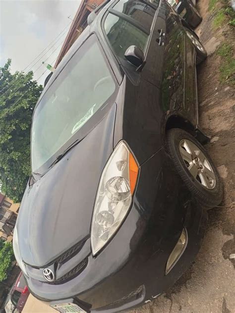 Firstbody Toyota Sienna With Leather Seats N M Autos Nigeria