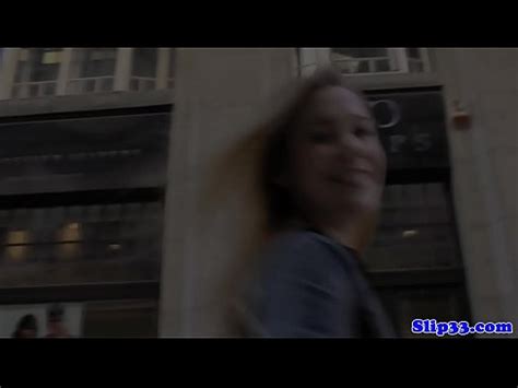 Modèle britannique et milf foré par vieux mans dick XVIDEOS