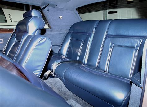 1979 Lincoln Mark V Collectors Series leather seats | CLASSIC CARS TODAY ONLINE