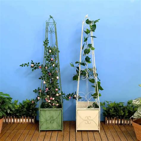 Decorative Metal Garden Trellis Obelisk Trellis Plant Tower Climbing