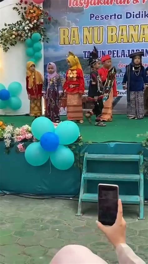 Fashion Show Pakaian Adat Nusantara RA Banat YouTube