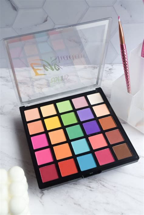 Sombras Tonos Neon Ushas Valmar