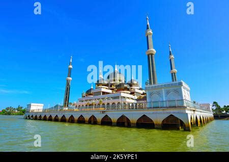 Masjid Mosque Kristal In Kuala Terengganu Malaysia Stock Photo Alamy