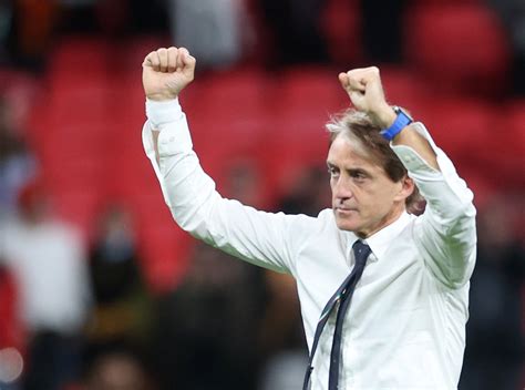 grazie mancio coach roberto mancini hailed  italy renaissance