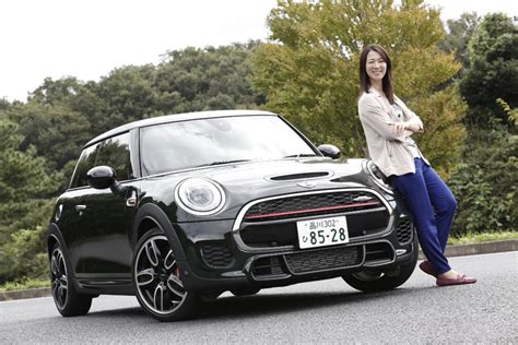 Mini ジョン・クーパー・ワークス 試乗レポート｜史上最強の231馬力、jcw直系のピュア・レーシング・スピリッツを体感！ 1 2 【徹底検証】2017年新型車種ー試乗レポート【mota】