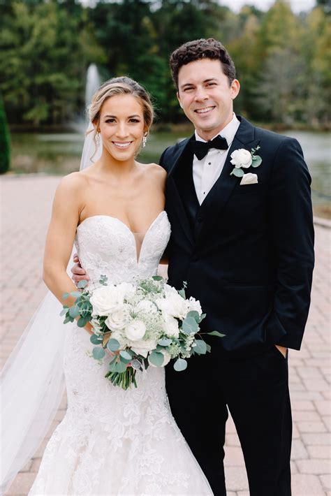 Bridal Bouquet - Wedding florist for Hillsborough, Chapel Hill, Durham