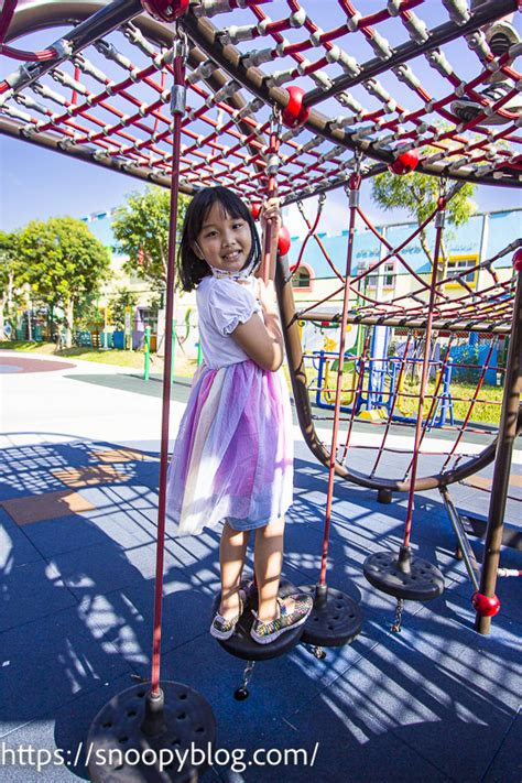 【彰化親子景點】玄璣公園特色遊戲場｜彰化北斗特色公園～土丘溜滑梯攀爬架、旋轉盤和鞦韆，小巧公園大大放電 史努比遊樂園