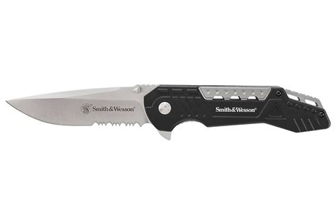 Shop Battenfeld Smith And Wesson Drop Point Folding Knife For Sale Online Outdoor Recreation