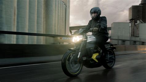 Government Incentives Ev Motorcycle Purchase Can Am On Road