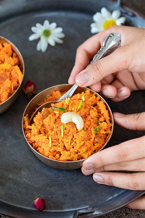 Gajar Ka Halwa Step By Step Gajrela Recipe With Video Ruchiskitchen