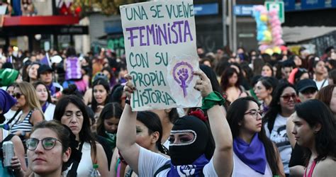 M En La Rm Mil Manifestantes Marcharon Por La Alameda En