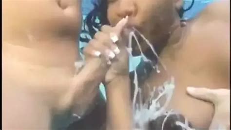 Free Underwater Fuck Porn Videos XHamster