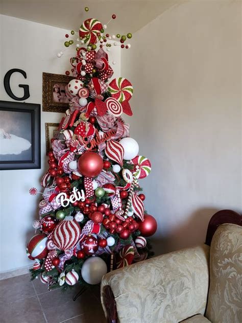 Decora Un Rbol En Navidad Con Dulces Y Caramelos