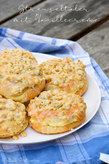 Streuseltaler Mit Vanillecreme