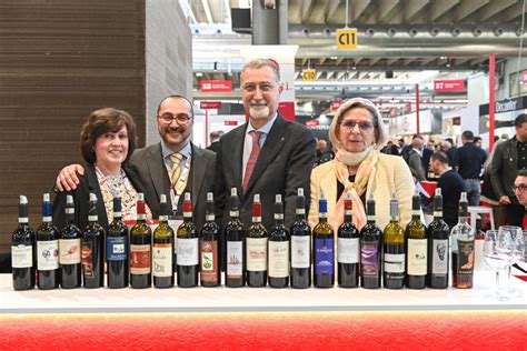 Consorzio Chianti Colli Senesi Nuovo Sprint Dopo Vinitaly