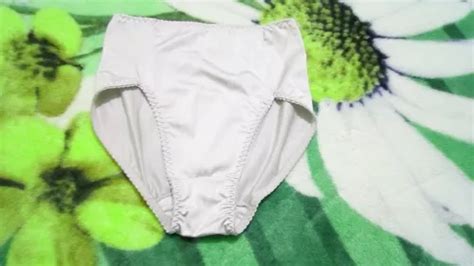 No Ilusion Pantaleta Bikini Satinada Plata Corte Frances En Venta En